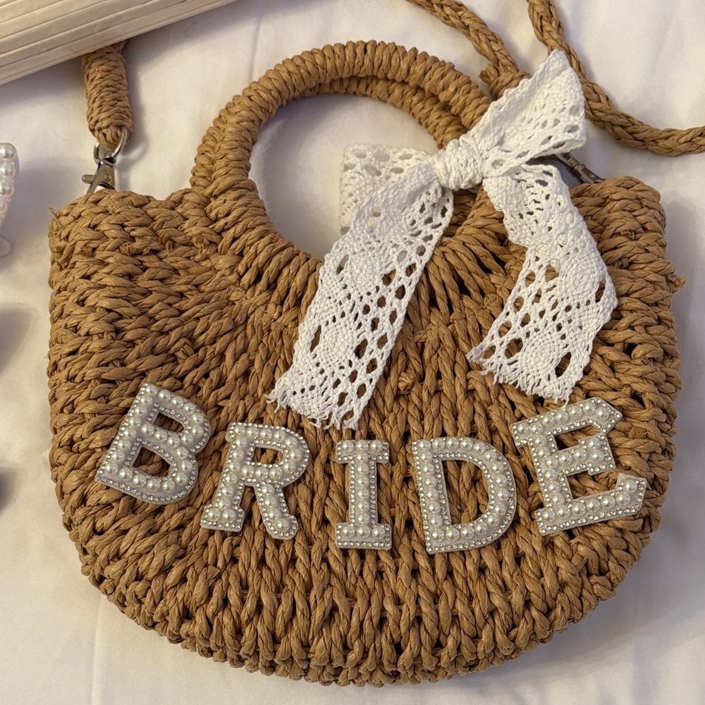 Bridal Accessories Bundle - Straw Hat, Raffia Bag, Sunglasses & Parasol - Picture 2 of 10